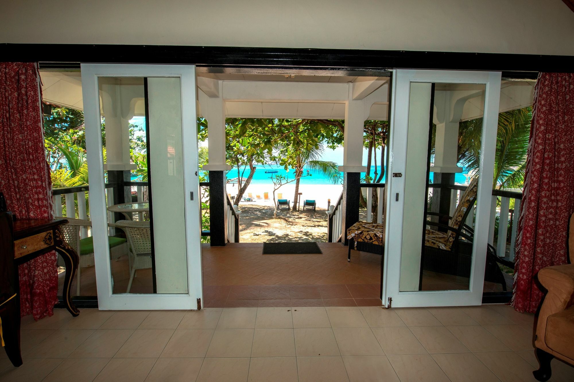 Sari Pacifica Resort & Spa 热浪岛 外观 照片
